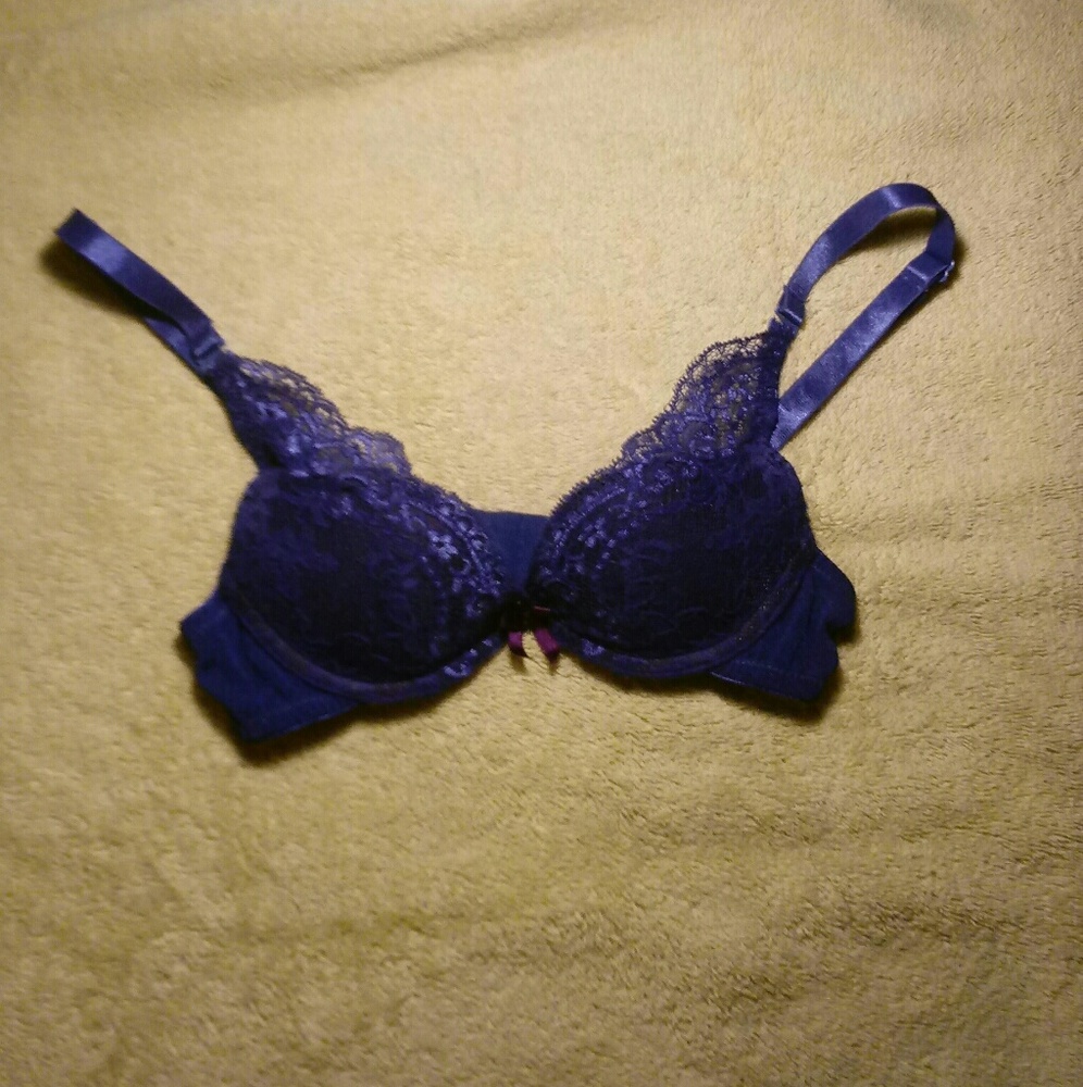 Beautiful Lace Brazerre in Royal Purple
